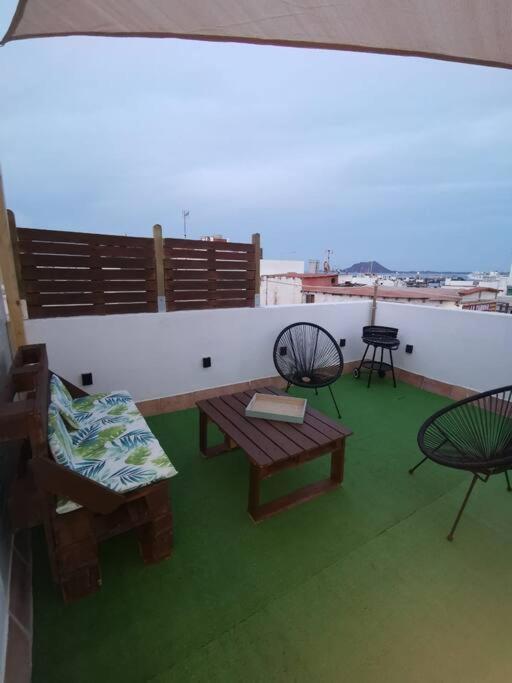 Apartamento Con Vistas Al Mar En El Centro De Corralejo Kültér fotó